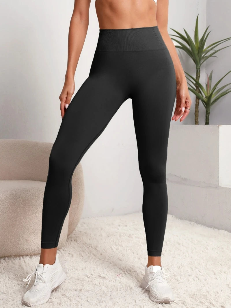 Seamless Hip-Lifting Leggings